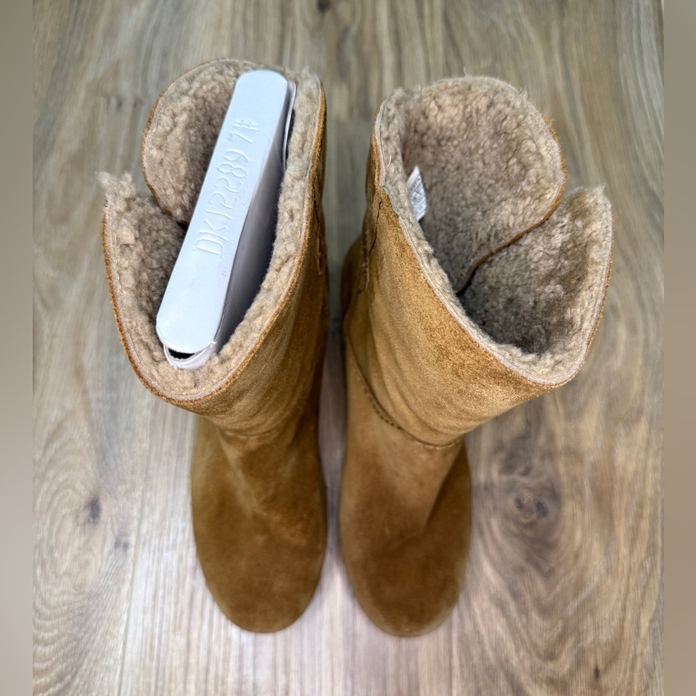 UGG Amoret Chestnut Shearling Clog Booties Size 7 LNC - Picture 7 of 8